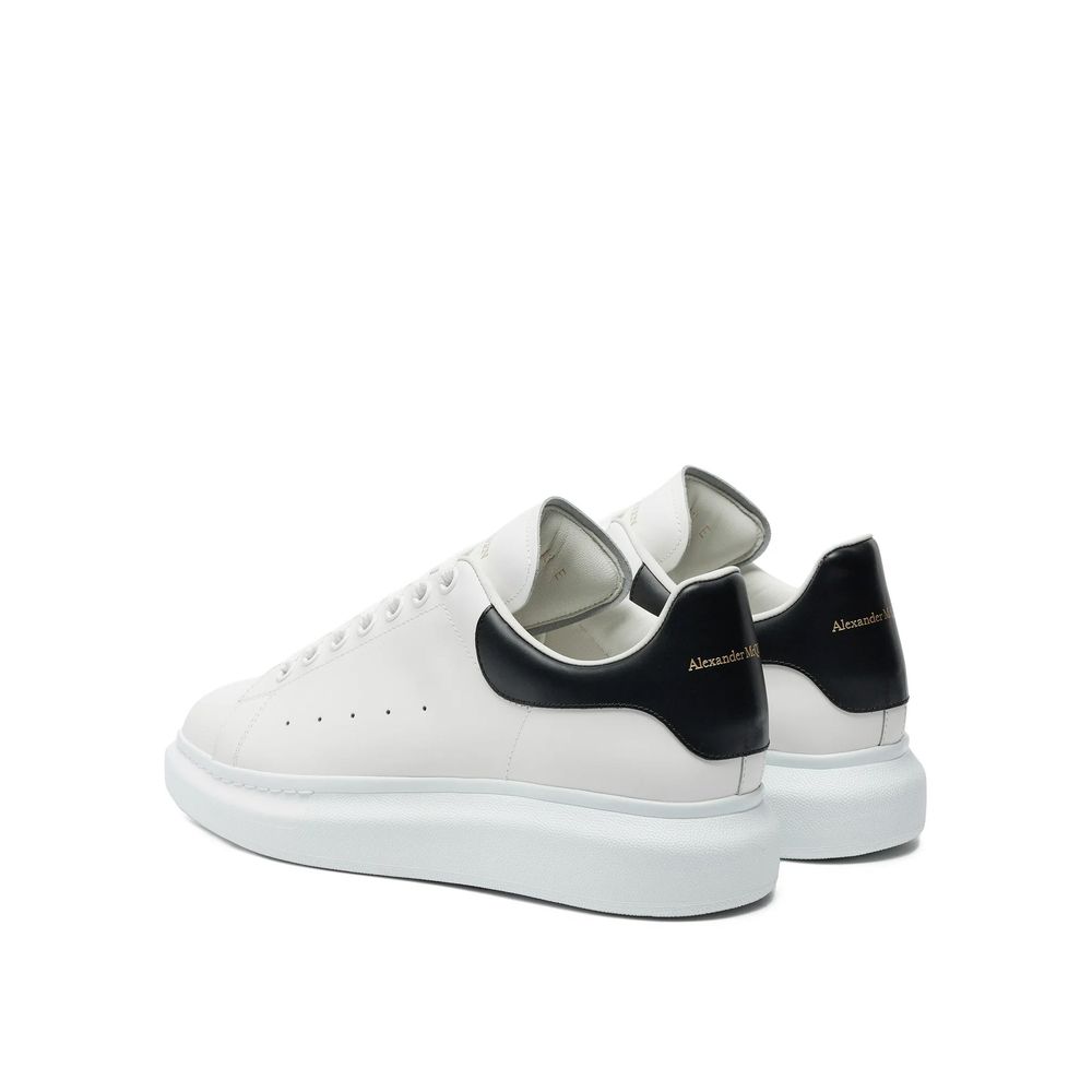 Alexander McQueen Oversized Sneakers - Beyzy Store - Alexander McQueen