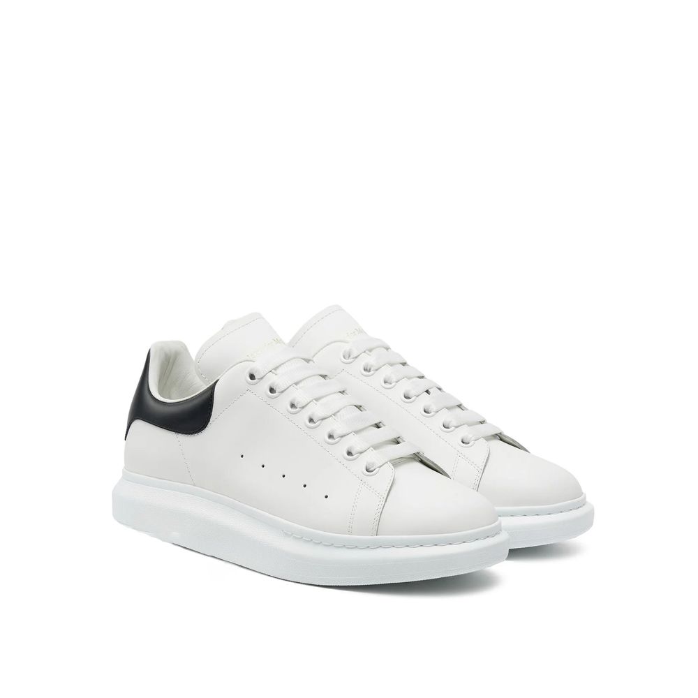Alexander McQueen Oversized Sneakers - Beyzy Store - Alexander McQueen