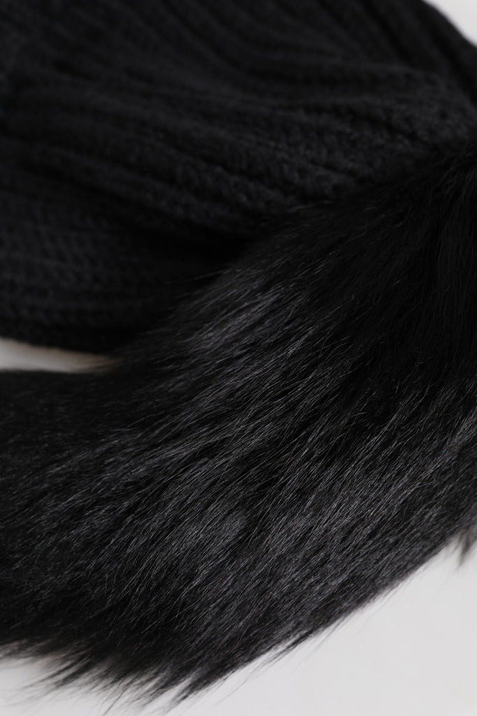 Dolce & Gabbana Black Acrylic Knitted Fur Winter Beanie Hat - Beyzy Store - Dolce & Gabbana