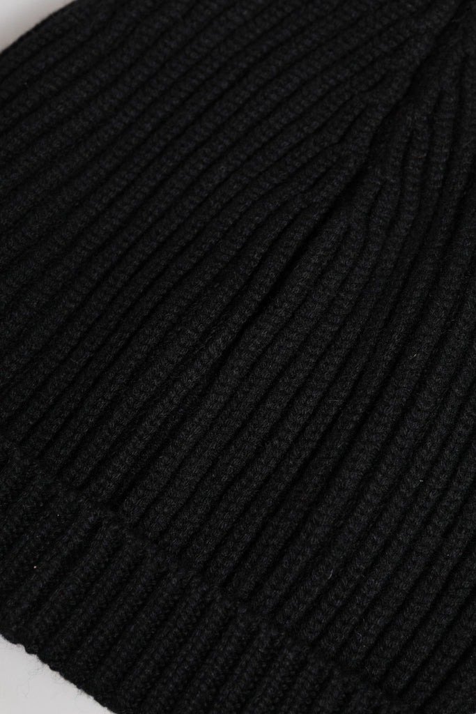 Dolce & Gabbana Black Cashmere Knitted Winter Beanie Hat - Beyzy Store - Dolce & Gabbana