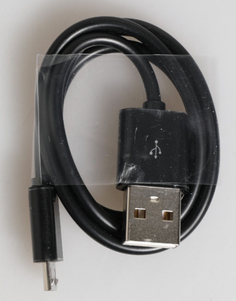 Dolce & Gabbana Black Leather Exotic Skin 3000mAh Power Bank Charger USB - Beyzy Store - Dolce & Gabbana