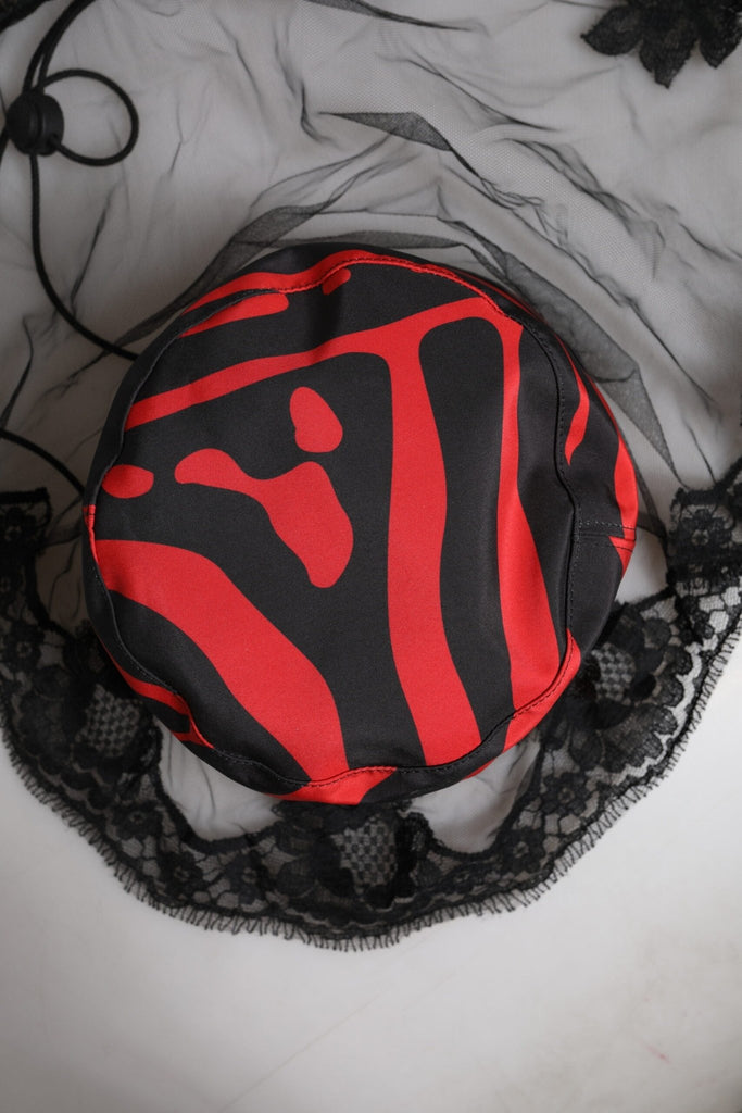 Dolce & Gabbana Black Red Stripes Lace Tulle Bucket Hat - Beyzy Store - Dolce & Gabbana