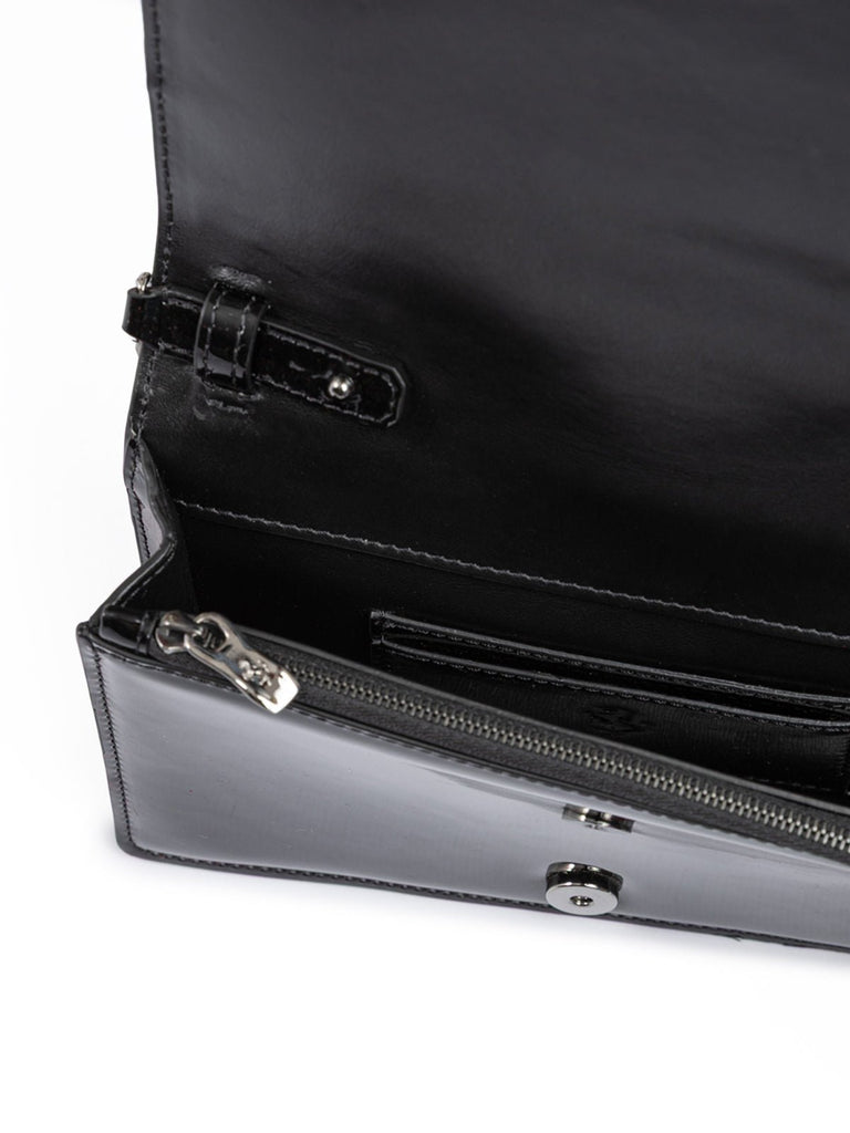 Ferrari Black GT patent leather bag with chain - Beyzy Store - Ferrari