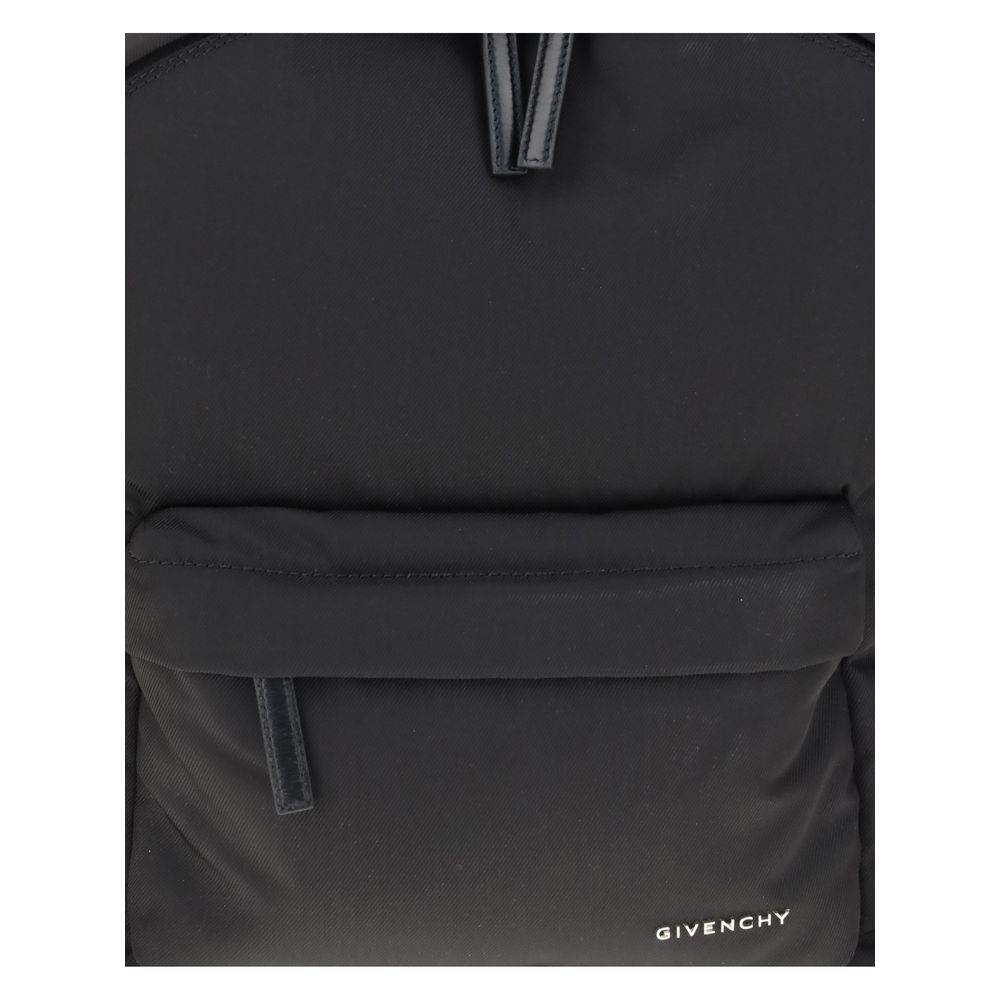 Givenchy Essential U canvas Backpack - Beyzy Store - Givenchy