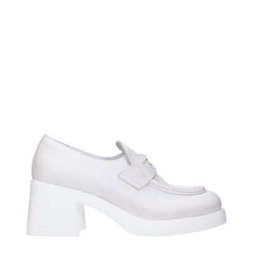 Miu Miu White Leather Broch - Beyzy Store - Miu Miu