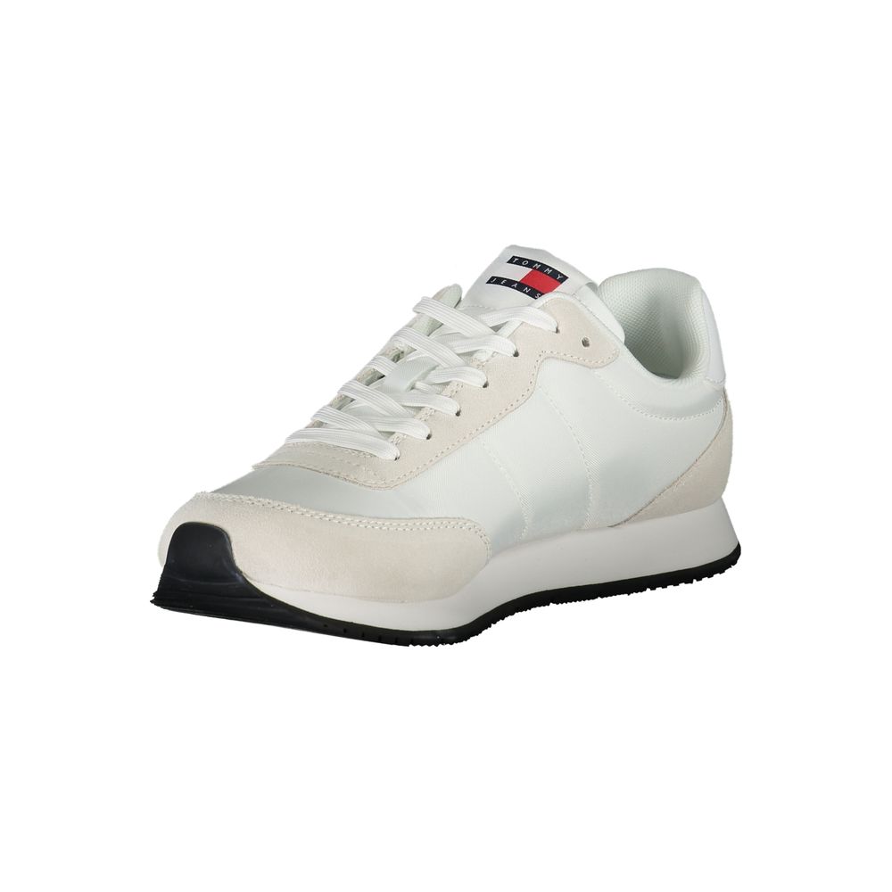 Tommy Hilfiger Sleek White Sneakers with Contrasting Details - Beyzy Store - Tommy Hilfiger