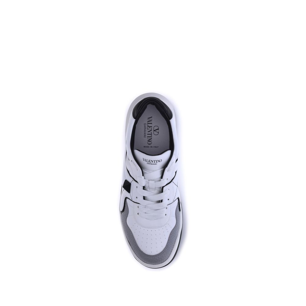 Valentino Garavani One Stud Low - Top Sneakers - Beyzy Store - Valentino Garavani